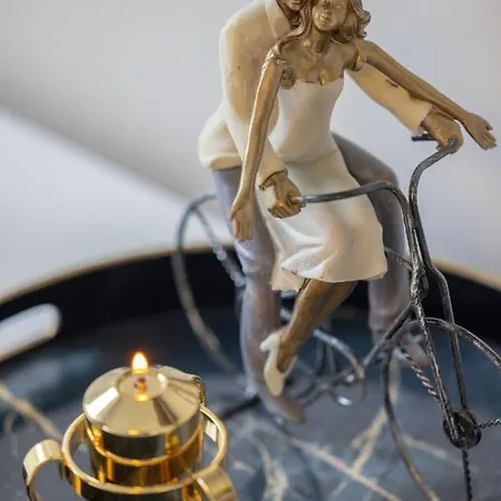 Baltic Alkam Nr 7, 8 - Klimatyzowany, Warszawska 11