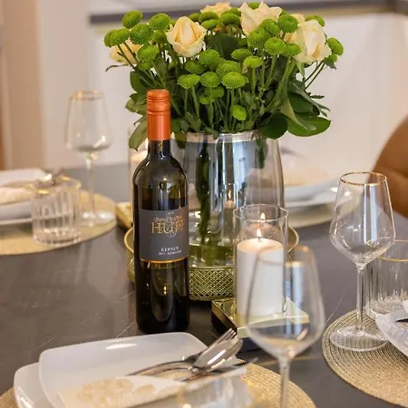 Baltic Alkam Nr 7, 8 - Klimatyzowany, Warszawska 11 アパート ポビエロボ