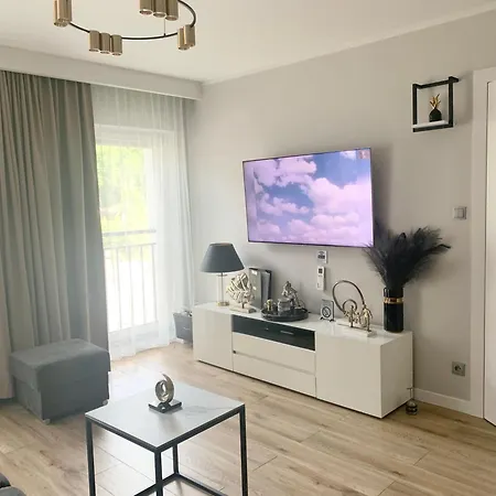 Baltic Alkam Nr 7, 8 - Klimatyzowany, Warszawska 11